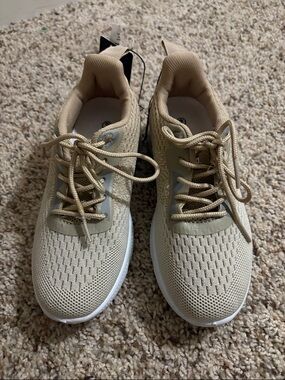 ❇️SALE❇️Beige Knit Lace-Up Sneakers
